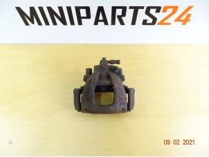 Used Front brake calliperholder, left Mini Mini Cooper S (R53) 1.6 16V Price € 35,00 Margin scheme offered by Miniparts24 - Miniteile24 GbR