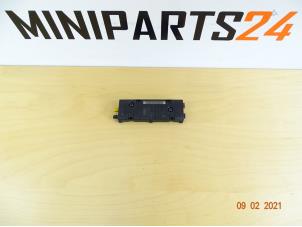 Used Antenna Amplifier Mini Mini Cooper S (R53) 1.6 16V Price € 22,50 Margin scheme offered by Miniparts24 - Miniteile24 GbR
