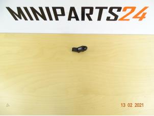 Used Mapping sensor (intake manifold) Mini Mini (R56) 1.6 16V Cooper S Price € 20,00 Margin scheme offered by Miniparts24 - Miniteile24 GbR