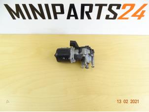 Używane Silnik wycieraczek przednich Mini Mini (R56) 1.6 16V Cooper S Cena € 45,00 Procedura marży oferowane przez Miniparts24 - Miniteile24 GbR