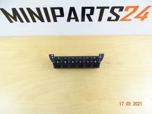 Used Multi-functional window switch BMW Mini One/Cooper (R50) 1.6 16V Cooper Price € 59,50 Inclusive VAT offered by Miniparts24 - Miniteile24 GbR
