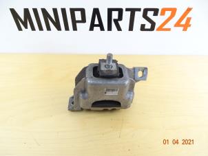 Usagé Support moteur Mini Mini (R56) 1.6 16V Cooper Prix € 29,75 Prix TTC proposé par Miniparts24 - Miniteile24 GbR