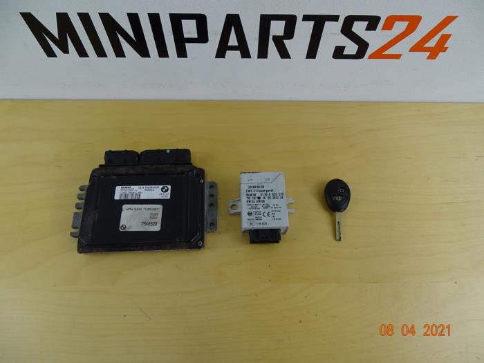 Used Engine management computer Mini Mini Cooper S (R53) 1.6 16V Price € 124,95 Inclusive VAT offered by Miniparts24