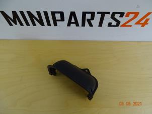 Used Cover, miscellaneous BMW Mini One/Cooper (R50) 1.6 16V One Price € 8,33 Inclusive VAT offered by Miniparts24 - Miniteile24 GbR