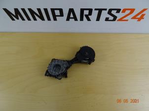 Usagé Tendeur divers Mini Mini (R56) 1.6 16V Cooper S Prix € 41,65 Prix TTC proposé par Miniparts24 - Miniteile24 GbR