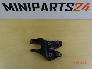 Begagnade Motorfäste Mini Mini (R56) 1.6 16V Cooper Pris € 29,63 Inklusive moms erbjuds av Miniparts24 - Miniteile24 GbR