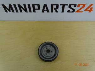 Usagé Poulie pompe à eau Mini Mini (R56) 1.6 16V Cooper Prix € 24,87 Prix TTC proposé par Miniparts24 - Miniteile24 GbR