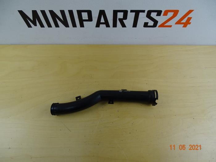 Begagnade Vattenrör Mini Mini (R56) 1.6 16V Cooper Pris € 17,85 Inklusive moms erbjuds av Miniparts24