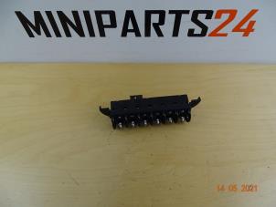 Used Multi-functional window switch Mini Mini Cooper S (R53) 1.6 16V Price € 53,55 Inclusive VAT offered by Miniparts24 - Miniteile24 GbR