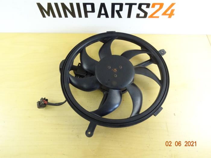 Ventilador de radiador de un MINI Mini (R56) 1.6 16V Cooper S 2008