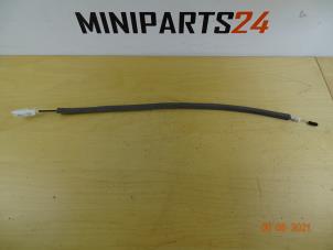 Usagé Câble (divers) Mini Cooper S Prix € 17,85 Prix TTC proposé par Miniparts24 - Miniteile24 GbR