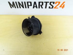 Used Fan motor BMW Mini One/Cooper (R50) 1.6 16V Cooper Price € 29,75 Inclusive VAT offered by Miniparts24 - Miniteile24 GbR