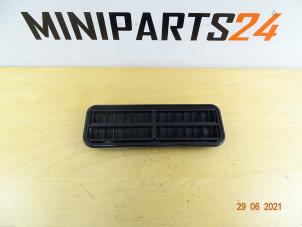 Used Engine breather housing (DC) Mini Cooper S Price € 29,16 Inclusive VAT offered by Miniparts24 - Miniteile24 GbR