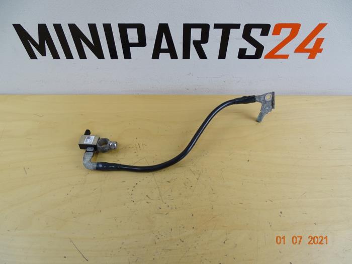 Używane Kabel (rózne) Mini Mini (F56) 1.5 12V Cooper D Cena € 35,70 Z VAT oferowane przez Miniparts24