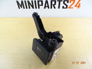 Usados Bomba ABS Mini Mini (F56) 1.5 12V Cooper D Precio € 387,94 IVA incluido ofrecido por Miniparts24 - Miniteile24 GbR