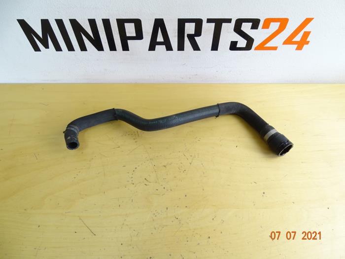 Begagnade Vattenrör BMW Mini (R50/53) 1.4 D One Pris € 35,70 Inklusive moms erbjuds av Miniparts24