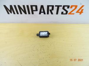 Usagé Ordinateur divers Mini Cooper Prix € 95,20 Prix TTC proposé par Miniparts24 - Miniteile24 GbR