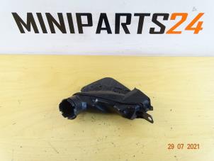 Used Water pipe Mini Mini (F56) 2.0 16V Cooper S Price € 26,78 Inclusive VAT offered by Miniparts24 - Miniteile24 GbR