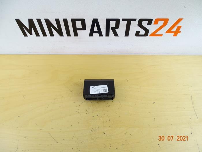 Ordinateur refroidisseur d'un MINI Mini (F56) 2.0 16V Cooper S 2016