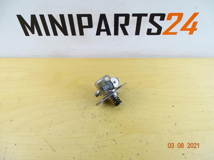 Bomba de alta presión de un MINI Mini (F56) 2.0 16V Cooper S 2016