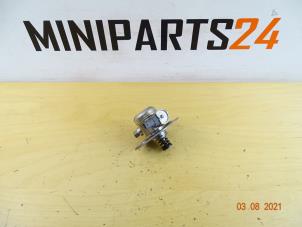 Usados Bomba de alta presión Mini Mini (F56) 2.0 16V Cooper S Precio € 285,60 IVA incluido ofrecido por Miniparts24 - Miniteile24 GbR
