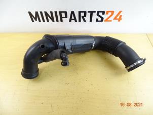 Usagé Tuyau d'aspiration air Mini Mini (F56) 1.5 12V Cooper Prix € 53,55 Prix TTC proposé par Miniparts24 - Miniteile24 GbR