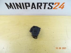 Gebrauchte Schalter Lüftung Mini Mini (F56) 1.5 12V Cooper Preis € 41,65 Mit Mehrwertsteuer angeboten von Miniparts24 - Miniteile24 GbR