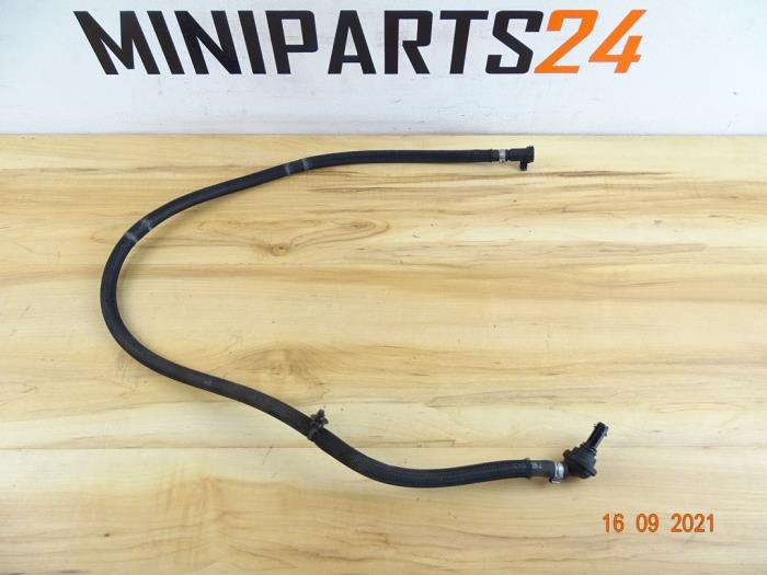 Usagé Conduit (divers) Mini Mini (R56) 1.6 16V John Cooper Works Prix € 23,80 Prix TTC proposé par Miniparts24