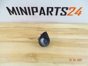 Usados Bocina Mini Mini Cooper S (R53) 1.6 16V Precio € 17,85 IVA incluido ofrecido por Miniparts24 - Miniteile24 GbR