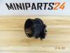 Cooling fans from a MINI Mini Cooper S (R53) 1.6 16V 2003