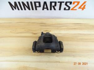 Used Front brake calliperholder, right Mini Mini Cooper S (R53) 1.6 16V Price € 35,11 Inclusive VAT offered by Miniparts24 - Miniteile24 GbR