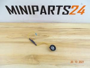 Used Speaker Mini Countryman (R60) 1.6 16V Cooper S ALL4 Price € 65,45 Inclusive VAT offered by Miniparts24 - Miniteile24 GbR
