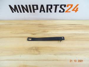 Used Support (miscellaneous) Mini Countryman (R60) 1.6 16V Cooper S ALL4 Price € 23,80 Inclusive VAT offered by Miniparts24 - Miniteile24 GbR