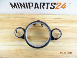 Used Dashboard part Mini Clubman (R55) 1.6 Cooper D Price € 35,70 Inclusive VAT offered by Miniparts24 - Miniteile24 GbR