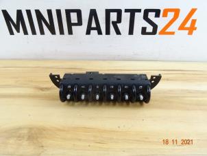 Used Multi-functional window switch BMW Mini One/Cooper (R50) 1.6 16V Cooper Price € 70,21 Inclusive VAT offered by Miniparts24 - Miniteile24 GbR