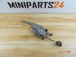 Used Parking brake mechanism BMW Mini One/Cooper (R50) 1.6 16V Cooper Price € 26,78 Inclusive VAT offered by Miniparts24 - Miniteile24 GbR
