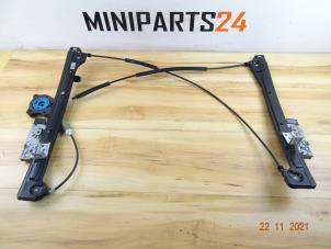 Used Window mechanism 4-door, front right Mini Clubman (R55) 1.6 Cooper D Price € 59,50 Inclusive VAT offered by Miniparts24 - Miniteile24 GbR