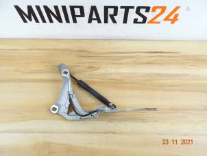 Used Bonnet Hinge Mini Clubman (R55) 1.6 Cooper D Price € 35,70 Inclusive VAT offered by Miniparts24 - Miniteile24 GbR