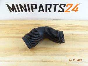 Used Air intake hose Mini Clubman (R55) 1.6 Cooper D Price € 23,80 Inclusive VAT offered by Miniparts24 - Miniteile24 GbR