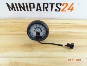 Used Tachometer Mini Clubman (R55) 1.6 Cooper D Price € 119,00 Inclusive VAT offered by Miniparts24 - Miniteile24 GbR