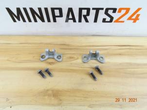 Used Support (miscellaneous) Mini Clubman (R55) 1.6 Cooper D Price € 29,75 Inclusive VAT offered by Miniparts24 - Miniteile24 GbR
