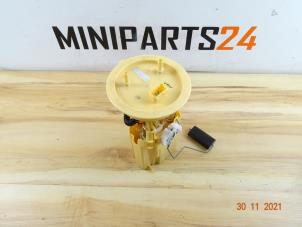 Used Diesel pump Mini Countryman (R60) 1.6 Cooper D ALL4 Price € 119,00 Inclusive VAT offered by Miniparts24 - Miniteile24 GbR