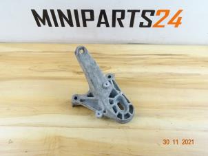 Used Gearbox mount Mini Countryman (R60) 1.6 Cooper D ALL4 Price € 53,55 Inclusive VAT offered by Miniparts24 - Miniteile24 GbR