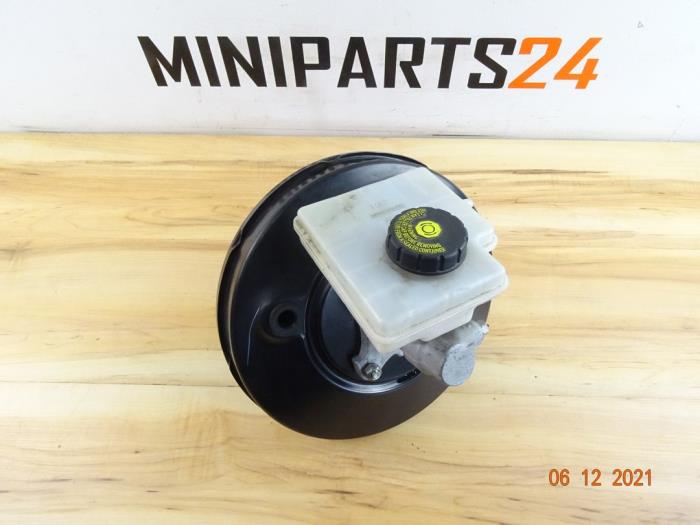 Bremskraftverstärker van een MINI Mini (R56) 1.6 16V John Cooper Works 2011