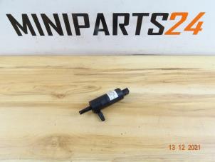 Used Headlight washer pump Mini Mini Cooper S (R53) 1.6 16V Price € 26,78 Inclusive VAT offered by Miniparts24 - Miniteile24 GbR