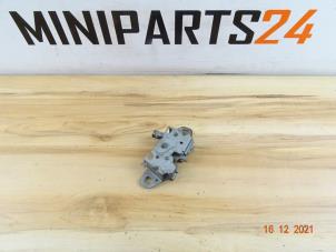 Used Bonnet lock mechanism BMW Mini One/Cooper (R50) 1.6 16V Cooper Price € 29,63 Inclusive VAT offered by Miniparts24 - Miniteile24 GbR