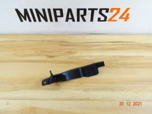 Used Support (miscellaneous) Mini Mini (R56) 1.6 16V Cooper S Price € 23,80 Inclusive VAT offered by Miniparts24 - Miniteile24 GbR