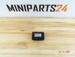 Używane Sterownik ukladu chlodzenia Mini Cooper Cena € 89,25 Z VAT oferowane przez Miniparts24 - Miniteile24 GbR