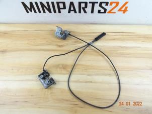 Used Bonnet lock mechanism Mini Countryman (R60) 1.6 Cooper D ALL4 Price € 59,50 Inclusive VAT offered by Miniparts24 - Miniteile24 GbR
