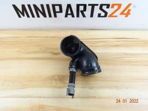 Gebrauchte Luft Leitung Mini Countryman (R60) 1.6 Cooper D ALL4 Preis € 65,45 Mit Mehrwertsteuer angeboten von Miniparts24 - Miniteile24 GbR